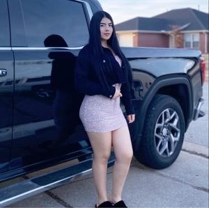 Meet your Posher, Cecilia